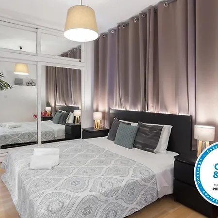 Large Flat W/ Terrace | Ace Location @ Aliados *