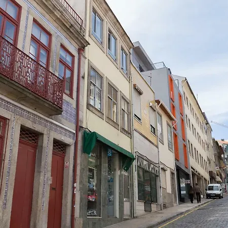 Apartment Large Flat W/ Terrace | Ace Location @ Aliados Porto
