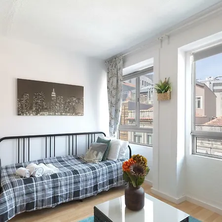 Large Flat W/ Terrace | Ace Location @ Aliados