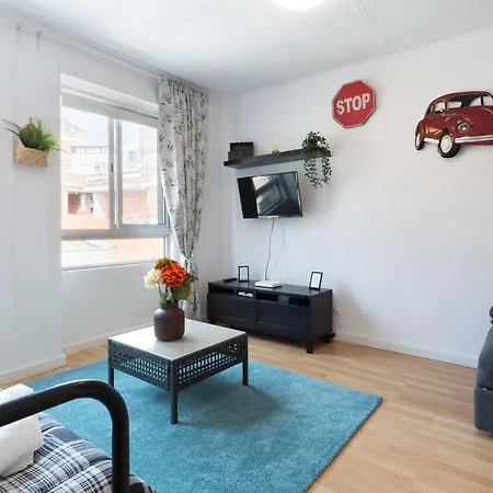 Large Flat W/ Terrace | Ace Location @ Aliados *