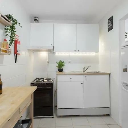 Large Flat W/ Terrace | Ace Location @ Aliados Apartment *