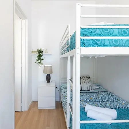 Large Flat W/ Terrace | Ace Location @ Aliados Porto