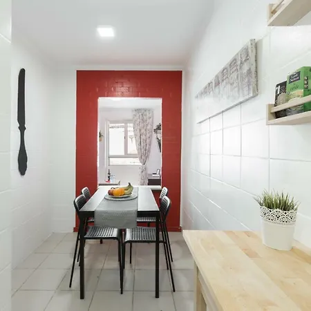 Large Flat W/ Terrace | Ace Location @ Aliados Apartment Porto