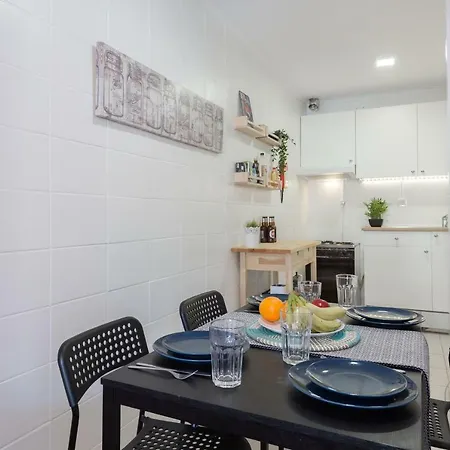 Large Flat W/ Terrace | Ace Location @ Aliados