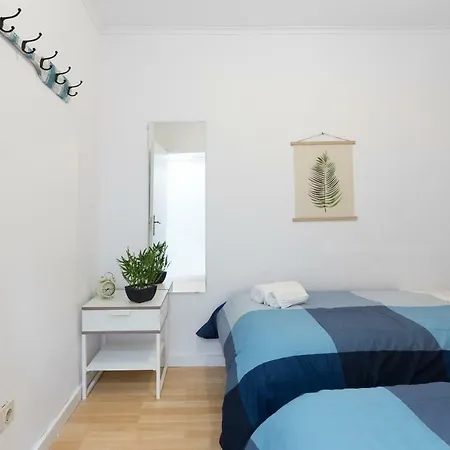 Large Flat W/ Terrace | Ace Location @ Aliados Appartement Oporto